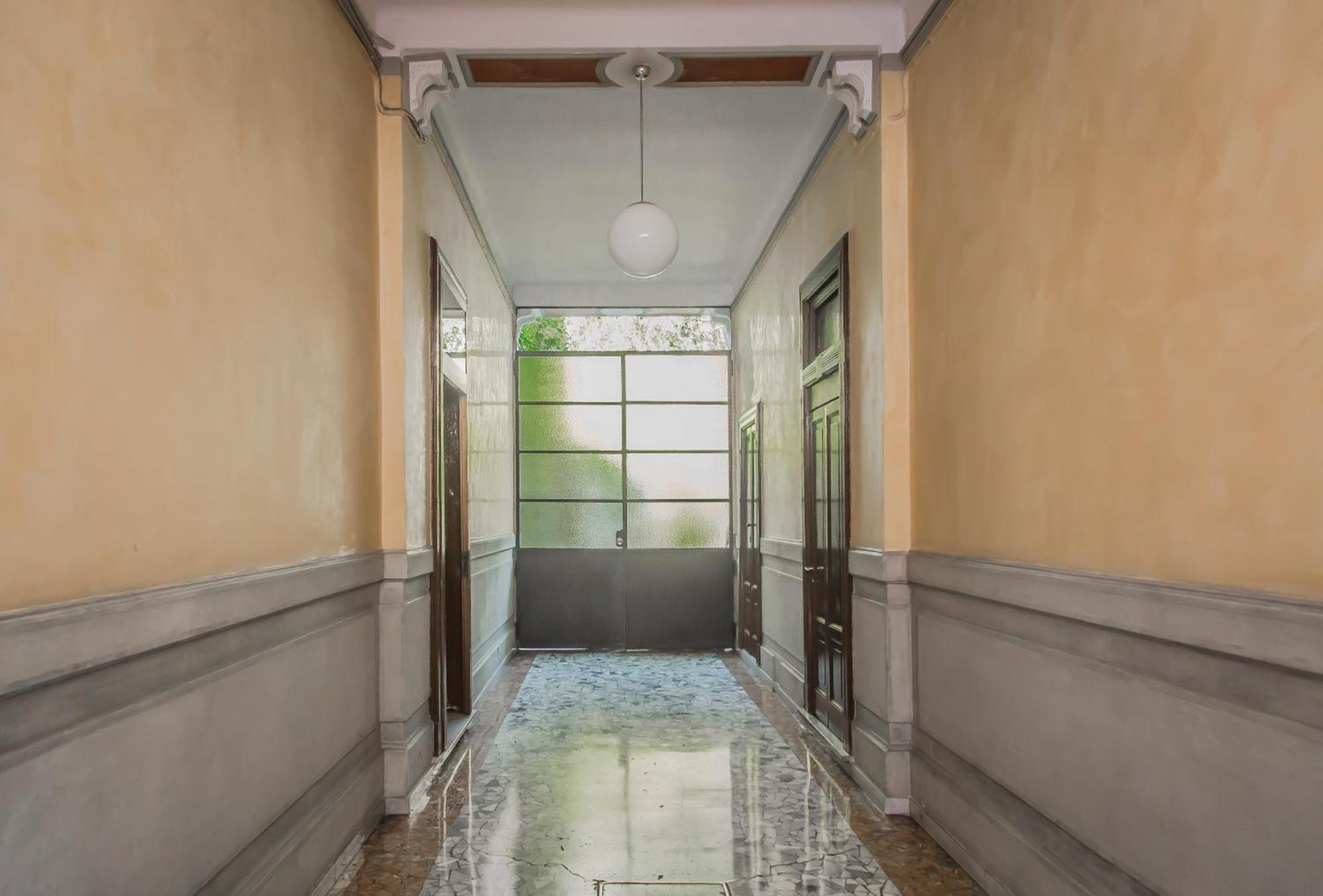 Brera Apartments In Porta Romana Milan Bagian luar foto